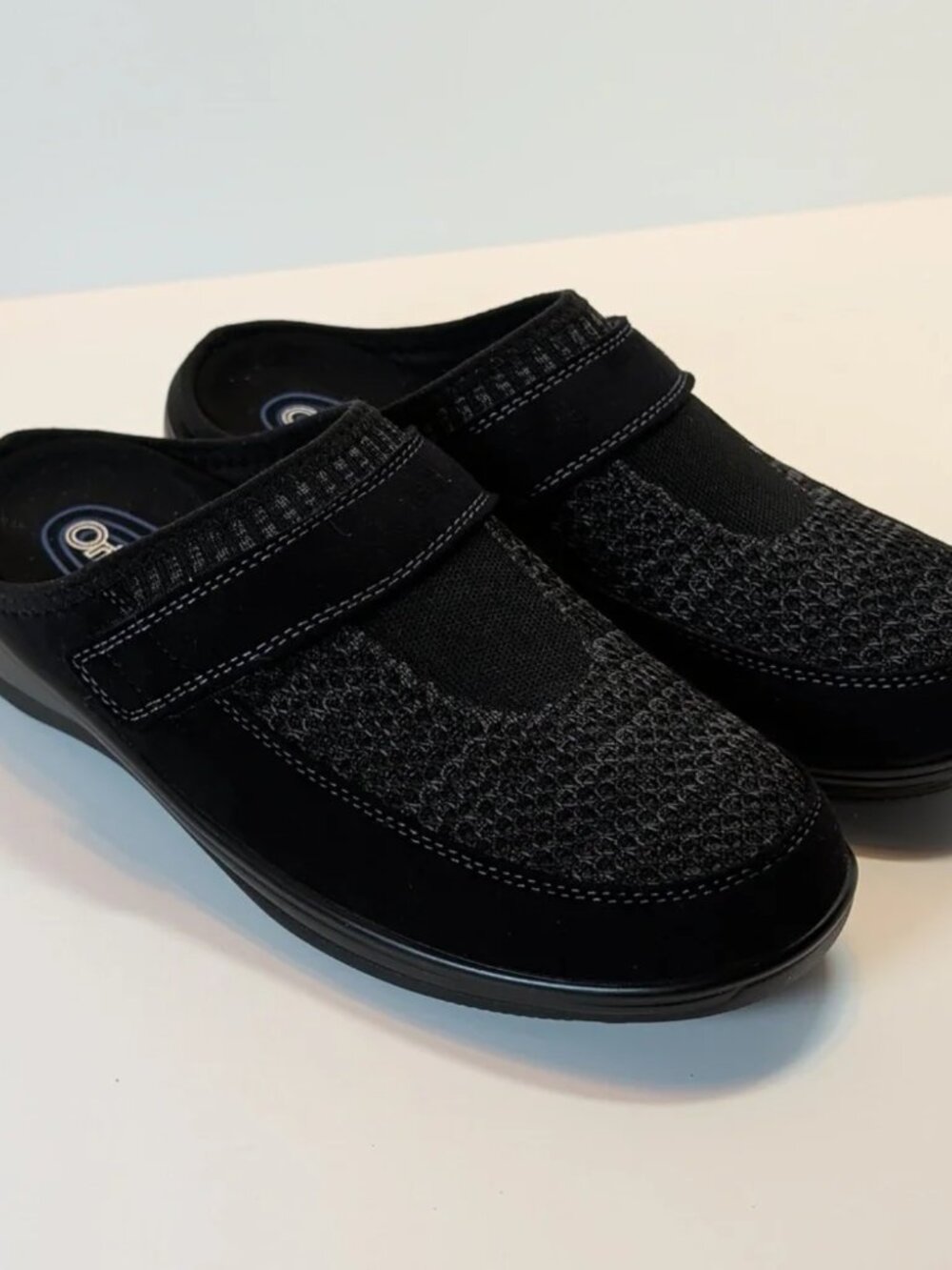 Orthofeet Women's Orthopedic Stretch Knit Louise Black Slip-On Shoes Size 7.5 - Picture 2 of 10
